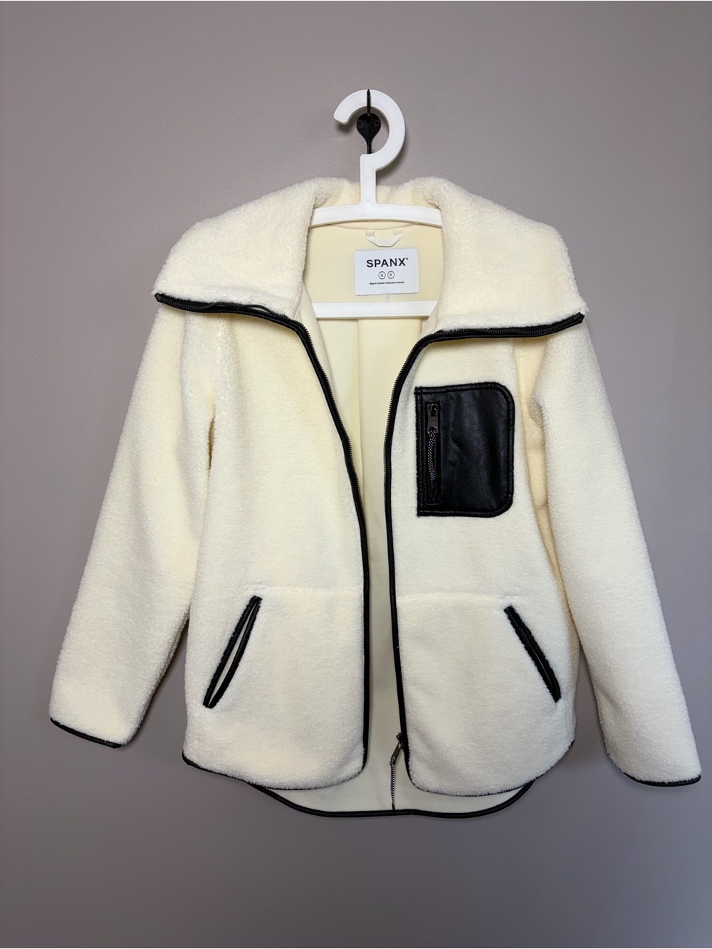 SPANX Frosted Ivory Fleece Full Zip Jacket Black Trim NWOT